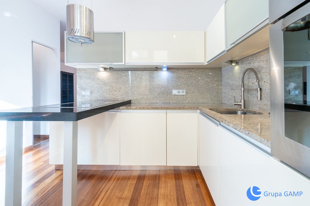 Mieszkanie 2-pokojowe Kraków, ul. Henryka Sienkiewicza. Zdjęcie 9