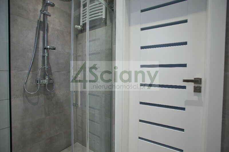 Mieszkanie 3-pokojowe Warszawa Śródmieście, al. "Solidarności". Zdjęcie 9