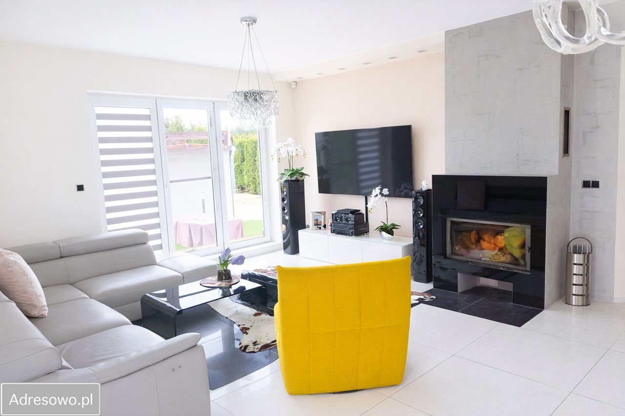 dom wolnostojący, 6 pokoi Piątkowisko, ul. Złota. Zdjęcie 4