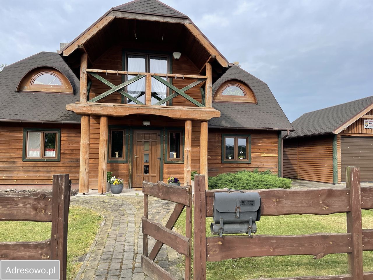 dom wolnostojący, 5 pokoi Silno