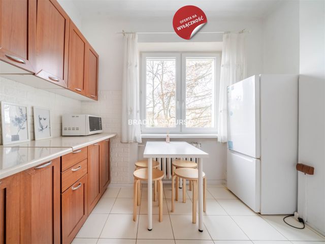 Mieszkanie 3-pokojowe Kraków Krowodrza, ul. Adama Staszczyka. Zdjęcie 1