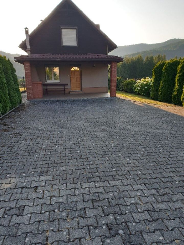 dom wolnostojący Tresna