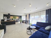 dom wolnostojący, 4 pokoje Jedlina-Zdrój