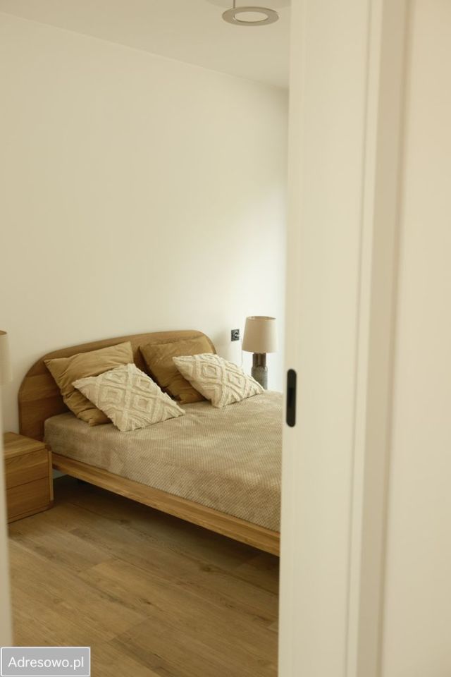 dom wolnostojący, 4 pokoje Ojrzanów. Zdjęcie 17