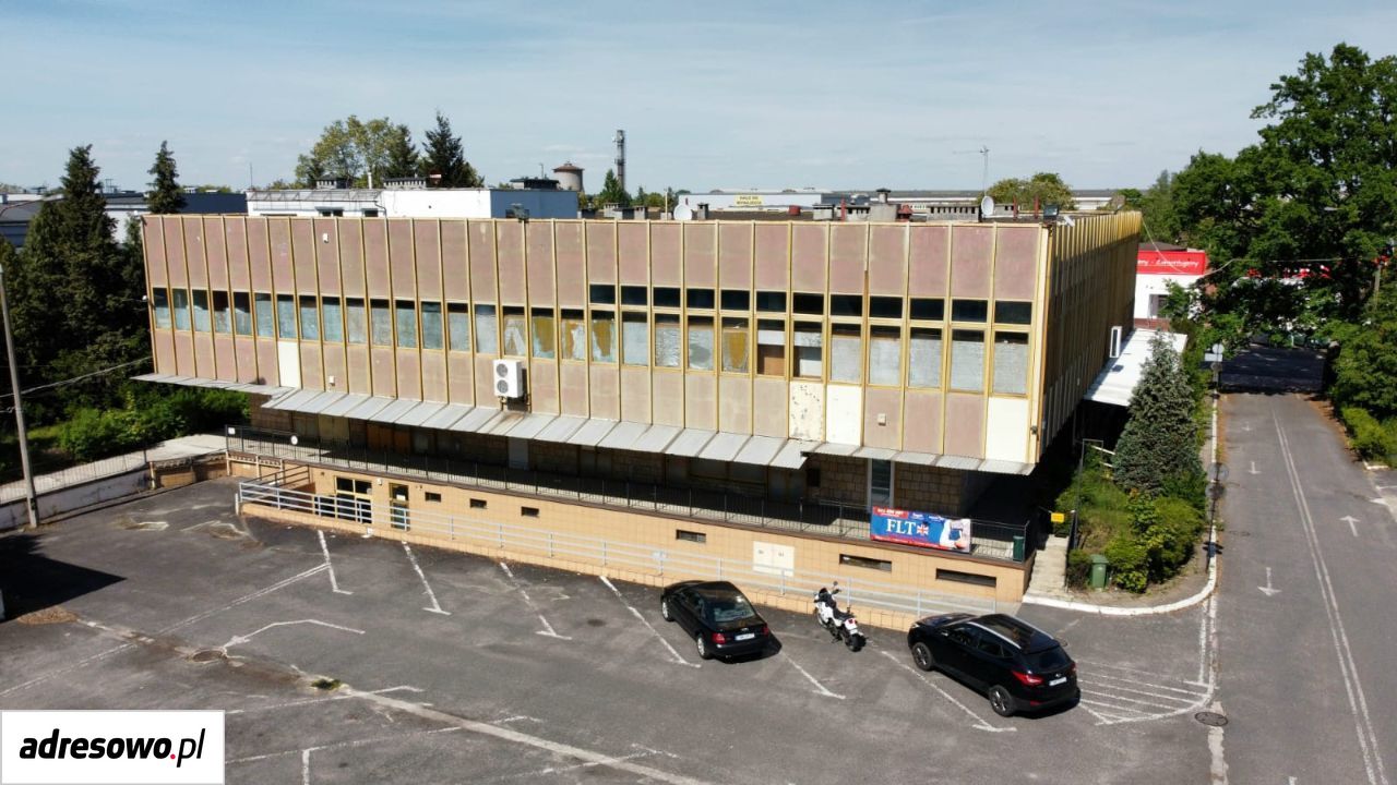 Locale commerciale, 2000 m²