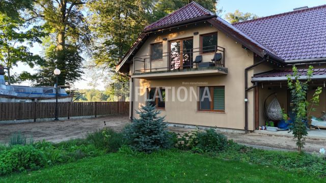 dom wolnostojący, 21 pokoi Gardzień. Zdjęcie 2