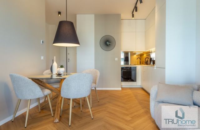 Mieszkanie 2-pokojowe Katowice Śródmieście, ul. Henryka Mikołaja Góreckiego. Zdjęcie 5