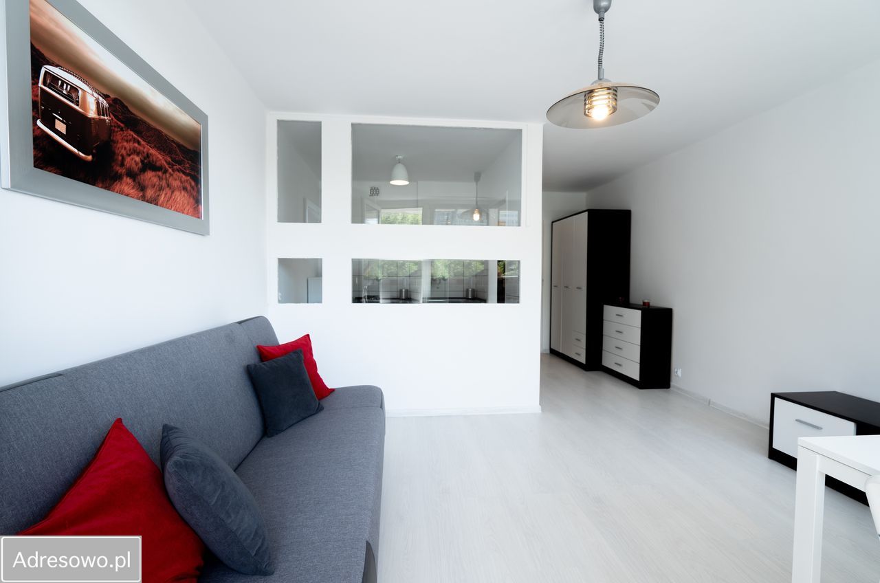 Mieszkanie 1-pokojowe Katowice os. Tysiąclecia, ul. Tysiąclecia. Zdjęcie 1