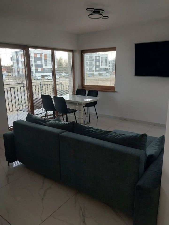 Mieszkanie 3-pokojowe Prądocin. Zdjęcie 1