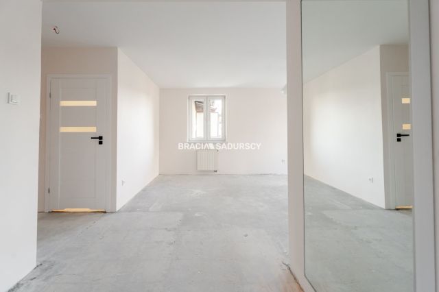 Mieszkanie 3-pokojowe Kraków, ul. Złocieniowa. Zdjęcie 14