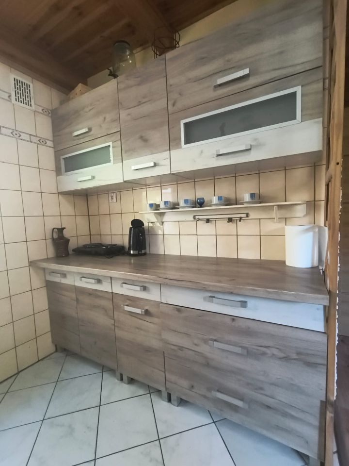 dom wolnostojący, 2 pokoje Jesiona Jesionka, os. Junior. Zdjęcie 11
