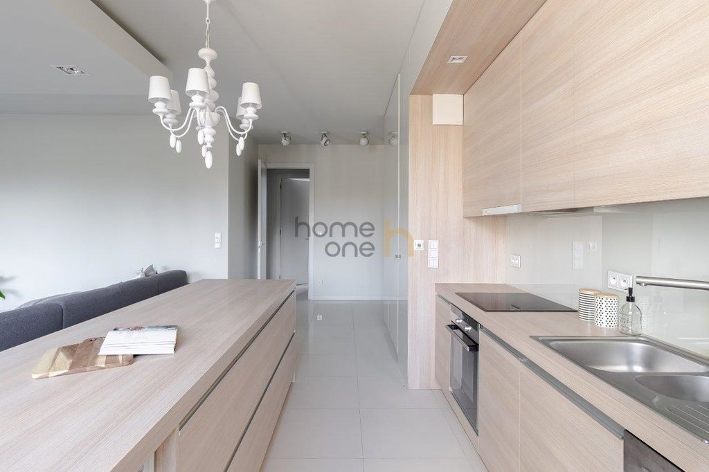 Mieszkanie 3-pokojowe Warszawa Śródmieście, ul. Leona Kruczkowskiego. Zdjęcie 3