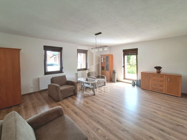 dom wolnostojący, 4 pokoje Kuźnica Dąbrowska. Zdjęcie 13