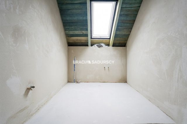 dom wolnostojący, 5 pokoi Zawada. Zdjęcie 26