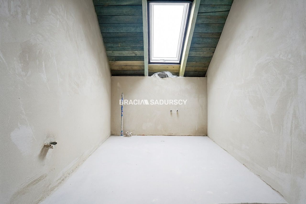 dom wolnostojący, 5 pokoi Zawada. Zdjęcie 26