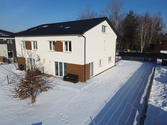 bliźniak, 5 pokoi Baniocha, ul. Lipowa. Zdjęcie 1