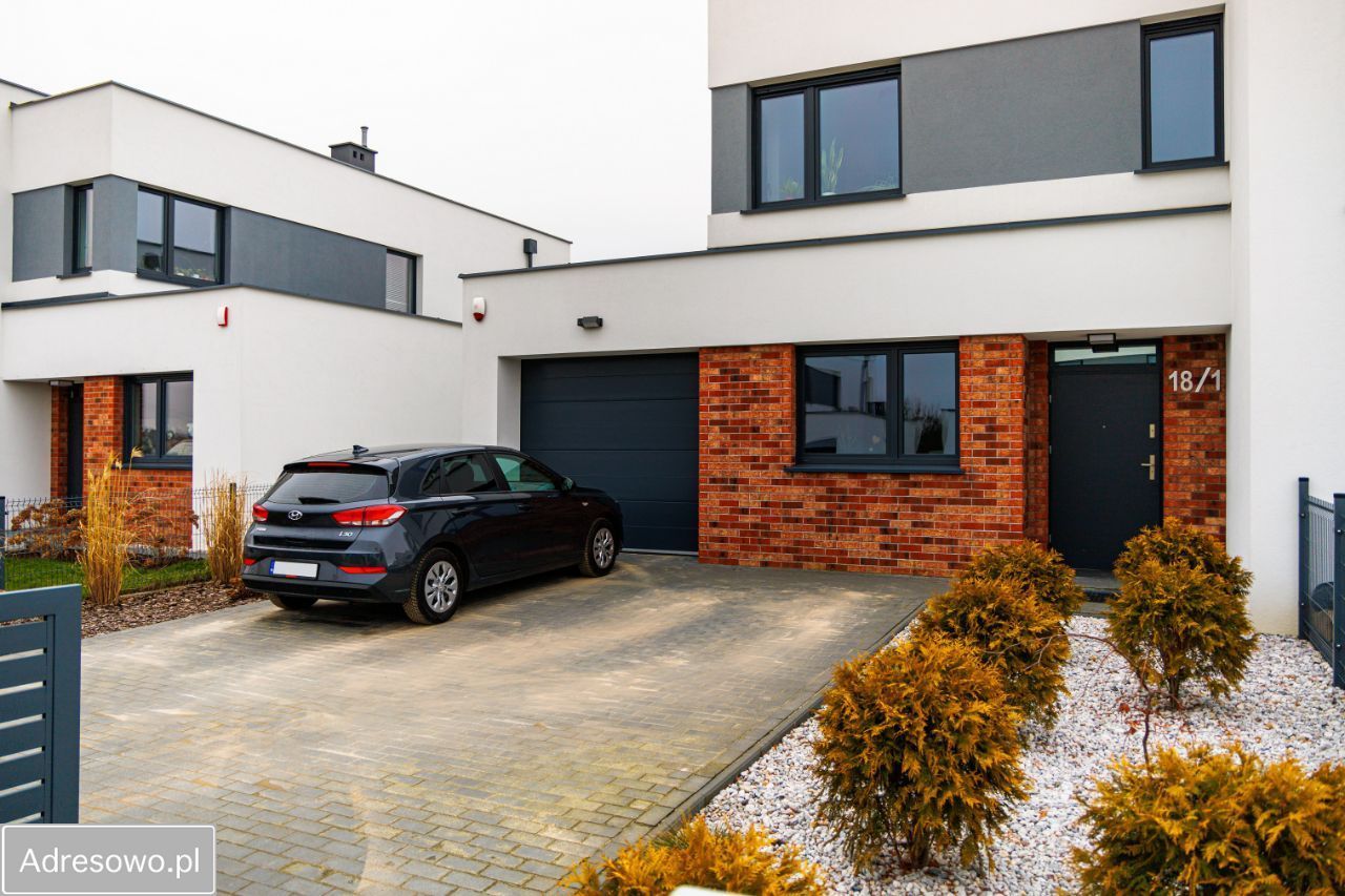 bliźniak, 4 pokoje Garby. Zdjęcie 1