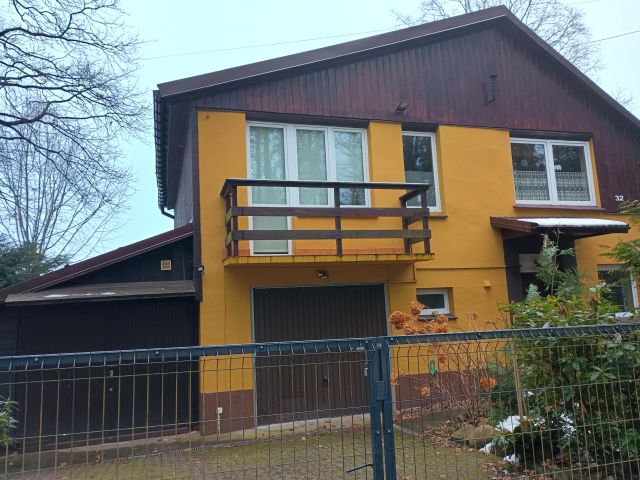 dom wolnostojący, 4 pokoje Osola, ul. Leśna. Zdjęcie 1