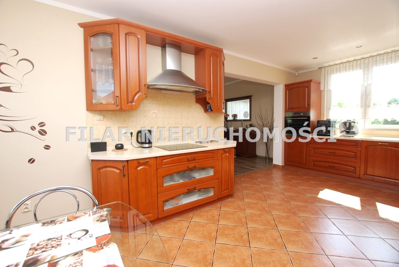 dom wolnostojący, 5 pokoi Osiek. Zdjęcie 25