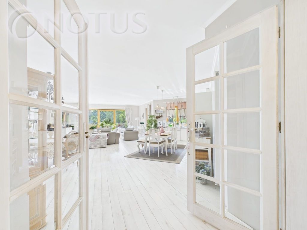 dom wolnostojący, 8 pokoi Dąbrowa Górnicza. Zdjęcie 2