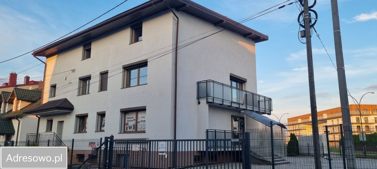 Lokal Nowy Targ, ul. Kolejowa. Zdjęcie 1