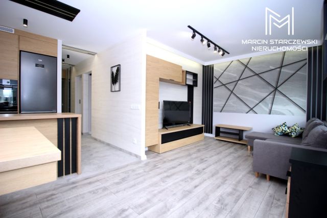 Mieszkanie 3-pokojowe Łódź Górna, ul. Piękna. Zdjęcie 1