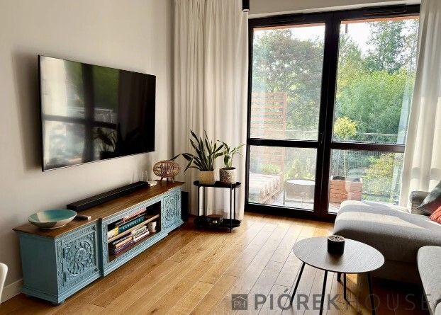 Mieszkanie 3-pokojowe Warszawa Wola, ul. Symboliczna. Zdjęcie 2