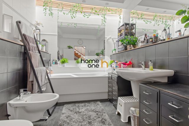 dom szeregowy, 6 pokoi Warszawa Praga-Południe. Zdjęcie 11