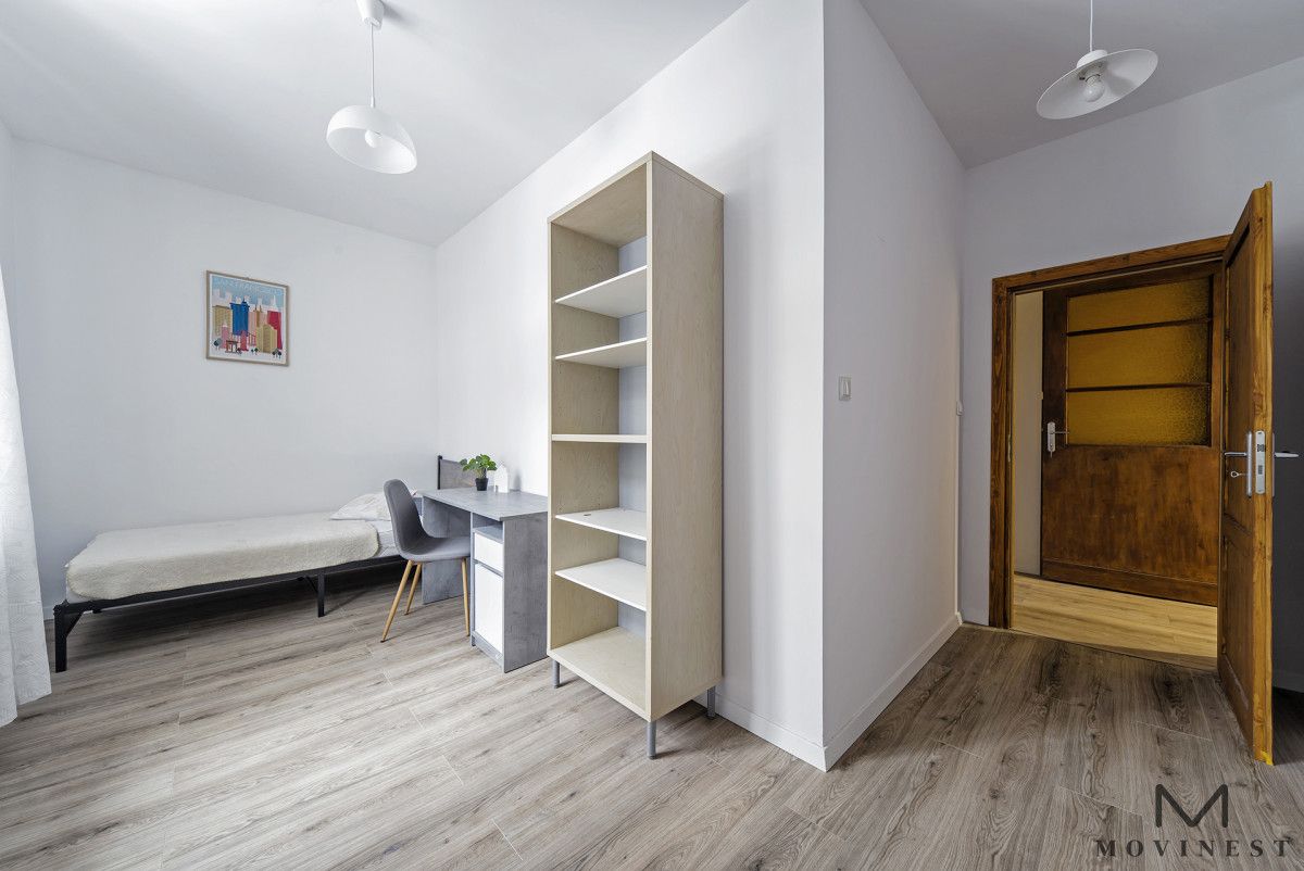 Mieszkanie 4-pokojowe Poznań Łazarz, pl. Stanisława Wyspiańskiego. Zdjęcie 8