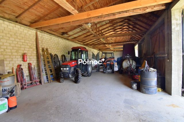 Hala/magazyn Topolany. Zdjęcie 18