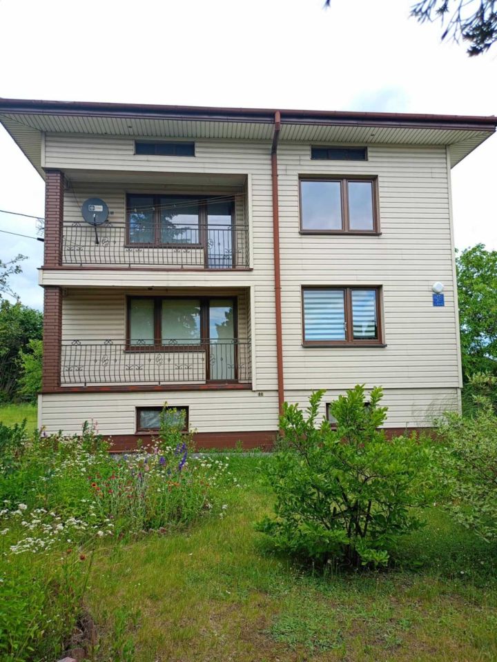 dom wolnostojący Lelice. Zdjęcie 1