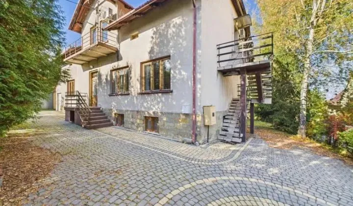 dom wolnostojący, 8 pokoi Kalwaria Zebrzydowska, ul. Polna