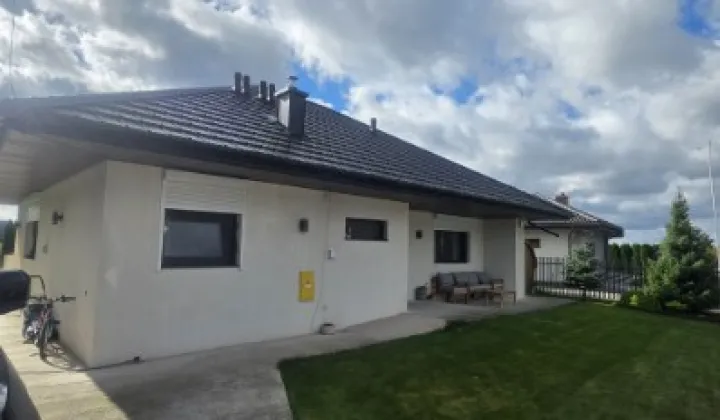 dom wolnostojący, 3 pokoje Rogozino, ul. Jasna
