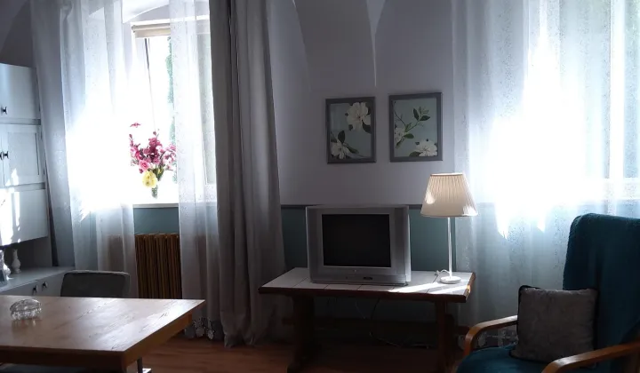 dom wolnostojący, 10 pokoi Jaźwina