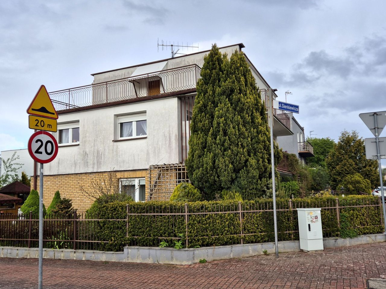 dom wolnostojący, 10 pokoi Mielno, ul. Henryka Sienkiewicza. Zdjęcie 2