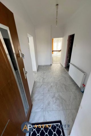 dom wolnostojący, 4 pokoje Siewierz, ul. Krzywa. Zdjęcie 2