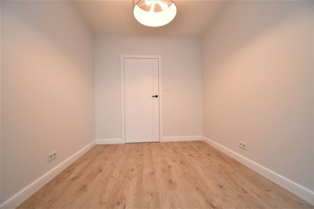 Mieszkanie 4-pokojowe Lublin Śródmieście. Zdjęcie 7