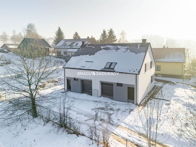 bliźniak, 4 pokoje Radziszów, ul. Zadworze Górne. Zdjęcie 35