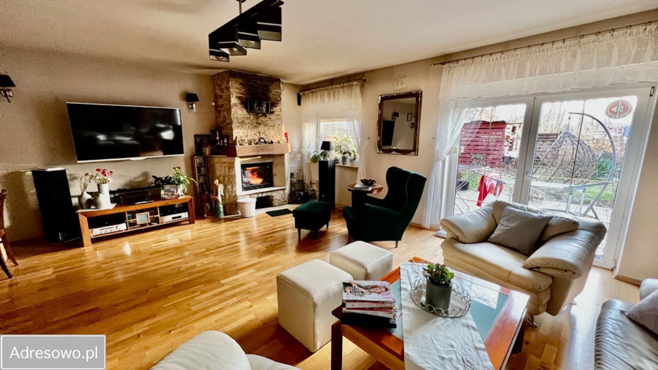 dom szeregowy, 4 pokoje Jelenia Góra Cieplice Śląskie-Zdrój, ul. Szmaragdowa