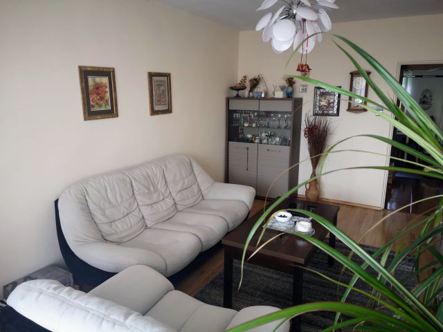 Mieszkanie 3-pokojowe Dąbrowa Górnicza Gołonóg, ul. Gustawa Morcinka. Zdjęcie 1