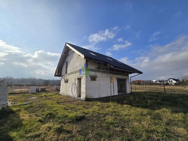 dom, 4 pokoje Gajków. Zdjęcie 8