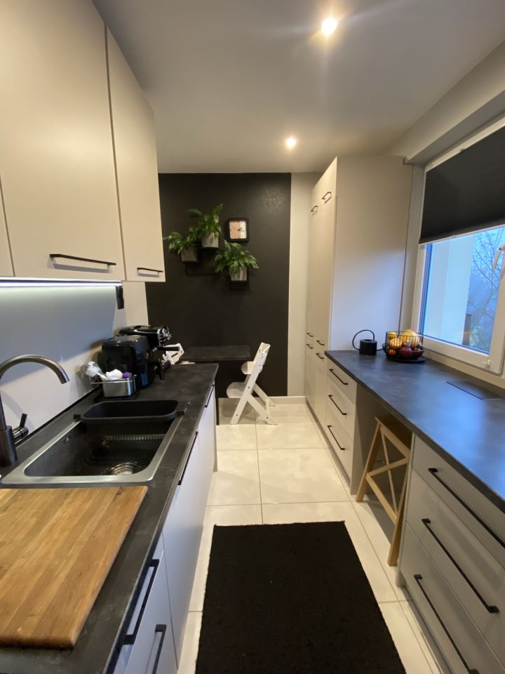 Mieszkanie 3-pokojowe Zduńska Wola, ul. Getta Żydowskiego. Zdjęcie 1