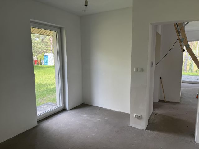 dom wolnostojący, 3 pokoje Gawrony. Zdjęcie 9