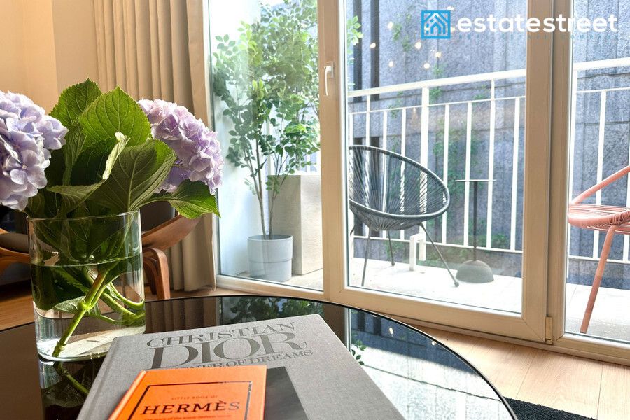 Mieszkanie 2-pokojowe Warszawa, ul. Bracka. Zdjęcie 5