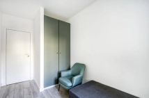 Pokój Pruszków Centrum, al. Niepodległości. Zdjęcie 1