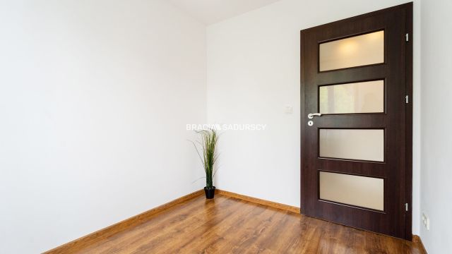 Mieszkanie 3-pokojowe Kraków Bieżanów, ul. Mała Góra. Zdjęcie 12