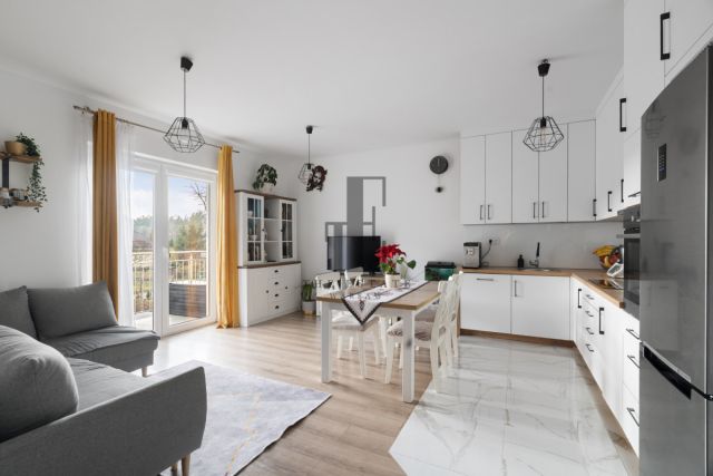 dom szeregowy, 7 pokoi Kobyłka, ul. Leszka. Zdjęcie 2