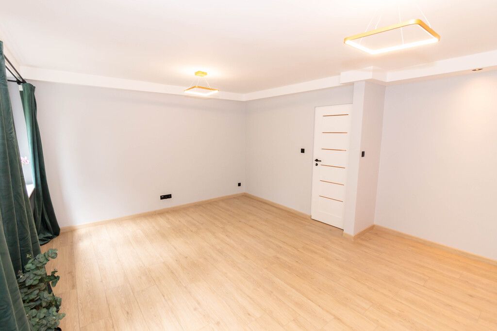 Mieszkanie 2-pokojowe Ostrowiec Świętokrzyski, ul. Mikołaja Kopernika. Zdjęcie 4