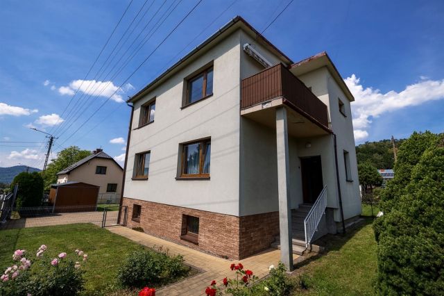 dom wolnostojący, 5 pokoi Wilkowice. Zdjęcie 3