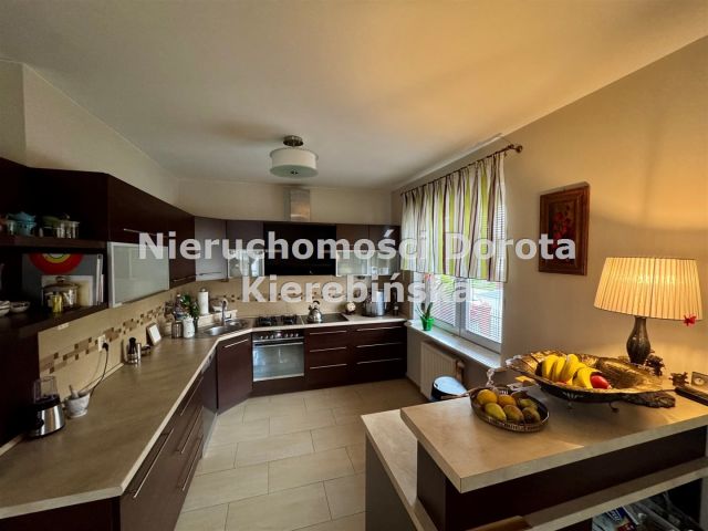 bliźniak, 6 pokoi Tomaszów Mazowiecki. Zdjęcie 32